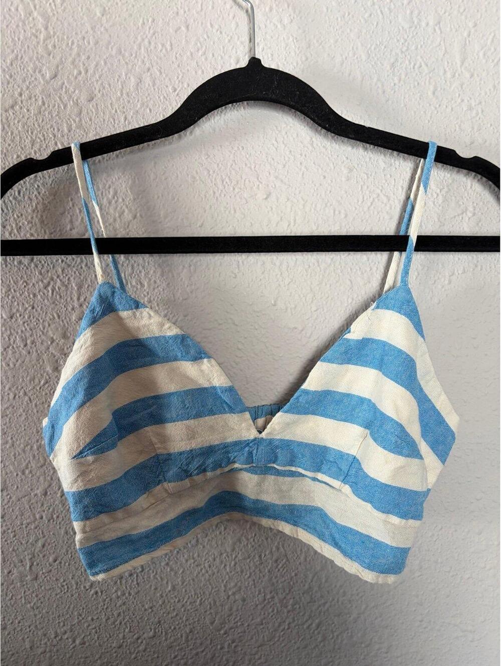 A New Day blue/white striped cropped tank size S. Linen/Rayon blend